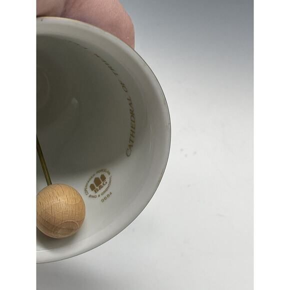 B&G Copenhagen Porcelain 1984 Cathedral Hand Bell #9684 Domkirken Trier A16 - Picture 3 of 8